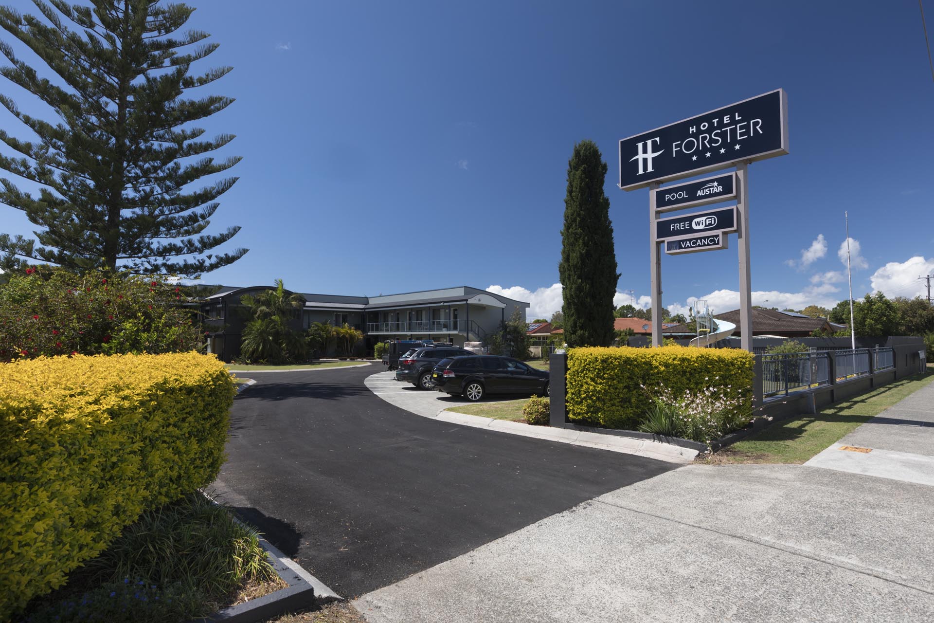11. Hotel Forster Entrance